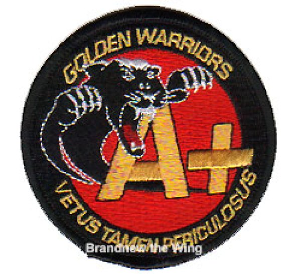 画像1: VFA-87 "Golden Warriors" 肩パッチ(F/A-18+) (1)