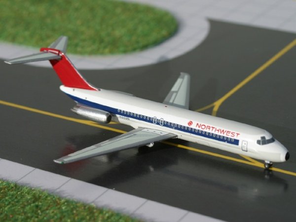 画像1: DC-9-30 Northwest Airlines [N959N] (1)