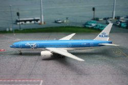画像2: Phoenix 1/400 B777-200ER KLM 95th [PH-BQB]