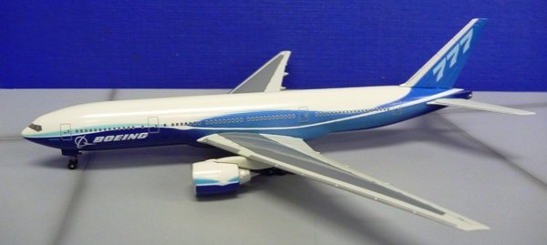 画像1: B777-200ER Boeing Company "House Colors" (1)