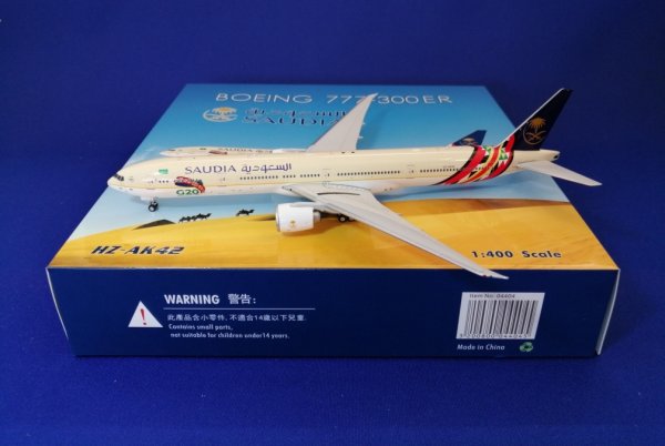 画像1: Phoenix Models 1/400 B777-300ER Saudi Arabian G20 [HZ-AK42] (1)