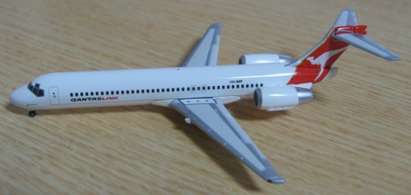 画像1: Phoenix 1/400 　B717-200　QANTAS　LINK　［VH-IMP］ (1)