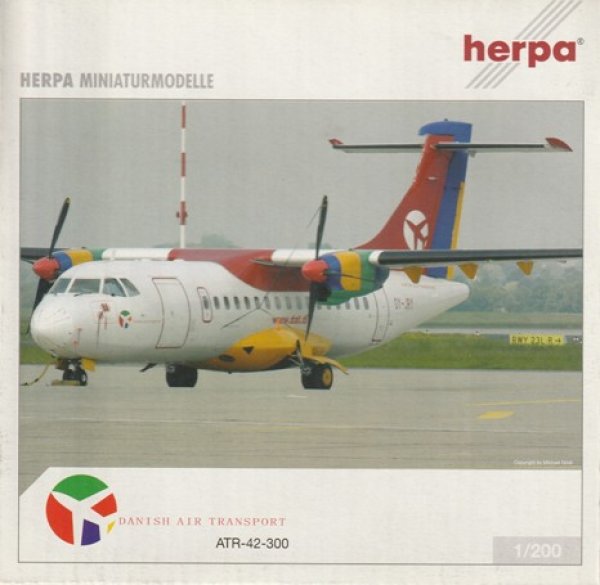 画像1: herpa 1/200 ATR-42-300 Danish Air Transport [OY-JRY] (1)