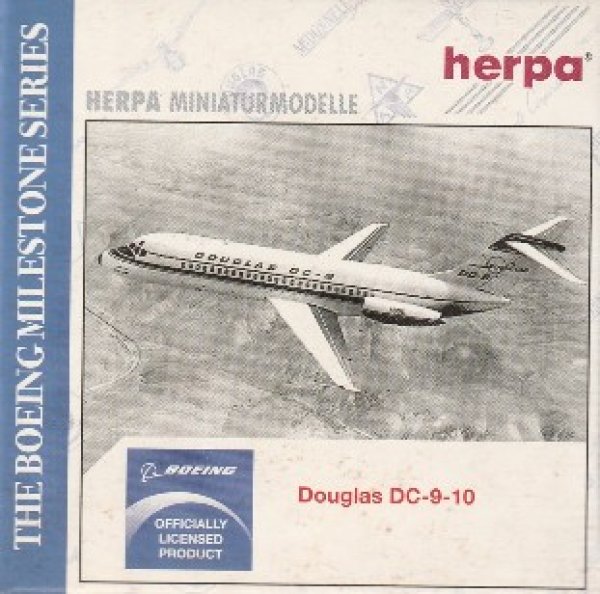 画像1: herpa wings 1/500 Boeing Milestone Series Douglas DC-9-10 [N9DC] (1)