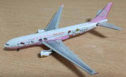 画像2: herpa wings 1/500 A330-200 EVA AIR "Hello Kitty" [B-16303]
