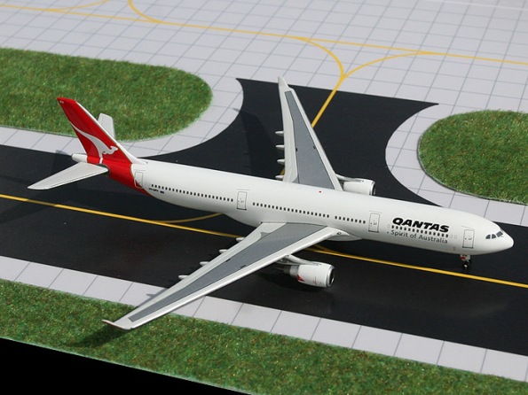 画像1: A330-300 Qantas Airways [VH-QPH]