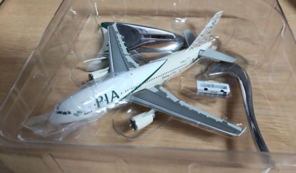 画像3: A310　PIA　［AP-BEU］